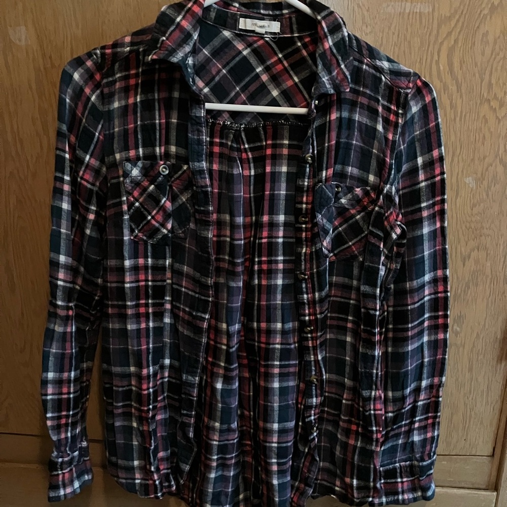 Maurice’s button down shirt xs.